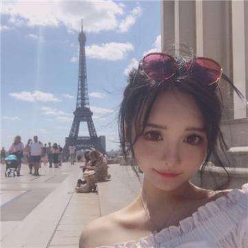 多纳甜甜小镇手机版下载